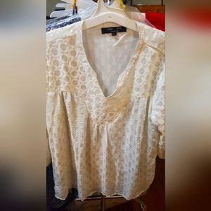 Margin Point white top womens size large, 3/4 sleeve